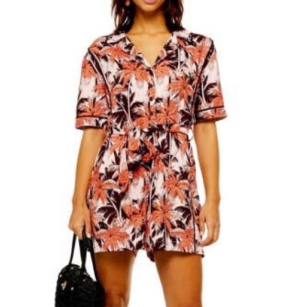 2 for $20 ❤️ Topshop pink tropical romper size 4